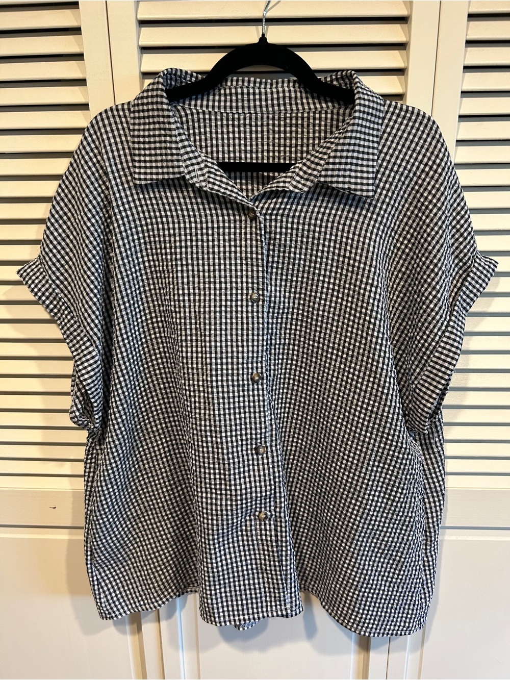 🕶️🍉⛱️ - Black and White Gingham Button-Down Shirt - 2X, Summer Ready!